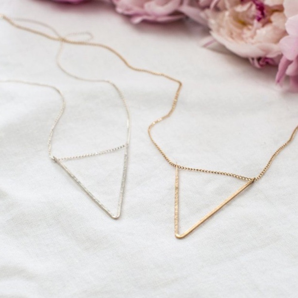 NWT Magnolia Summer Ellis Bravery Necklace